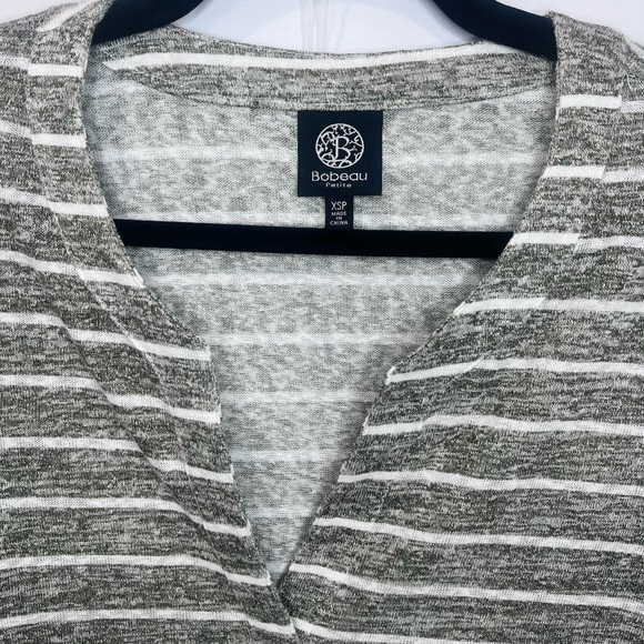 Bobeau• Women’s Olive and White Striped Knit Top XS NWOT - Picture 5 of 6